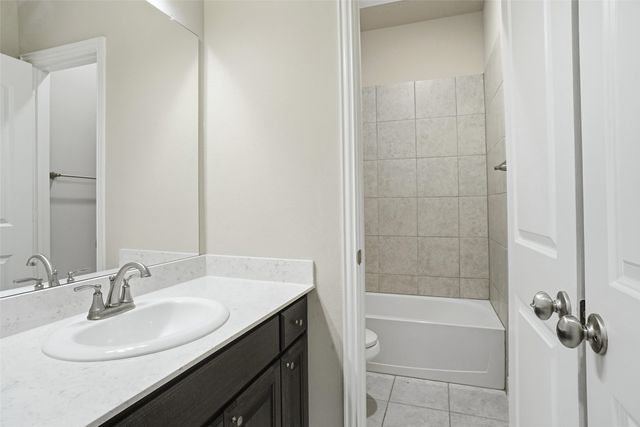 686 Navasota Drive, Crandall, TX 75114
