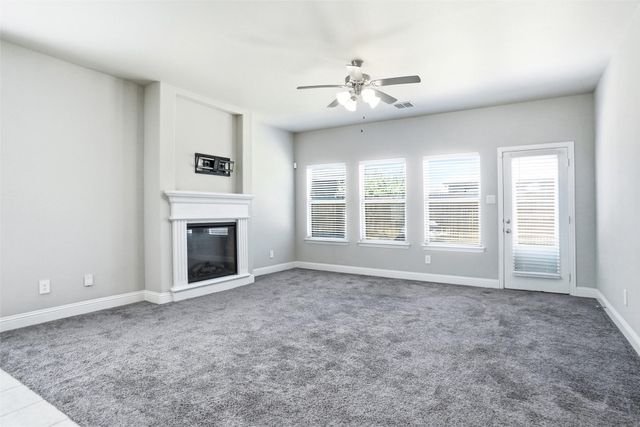 686 Navasota Drive, Crandall, TX 75114