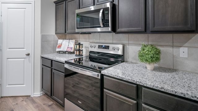 2207 Bosque Trail, Crandall, TX 75114