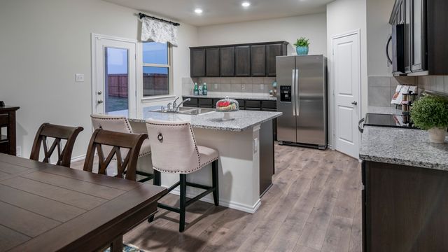 2207 Bosque Trail, Crandall, TX 75114