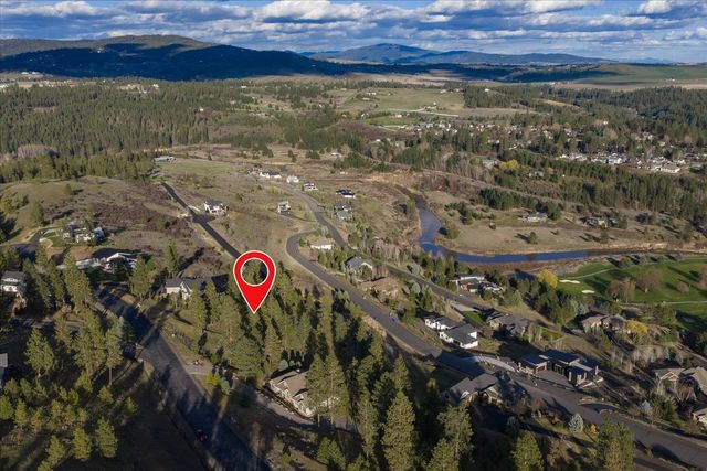 11615 S Elk Run Ln, Spokane, WA 99224