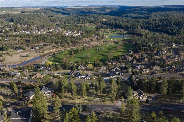 11615 S Elk Run Ln, Spokane, WA 99224