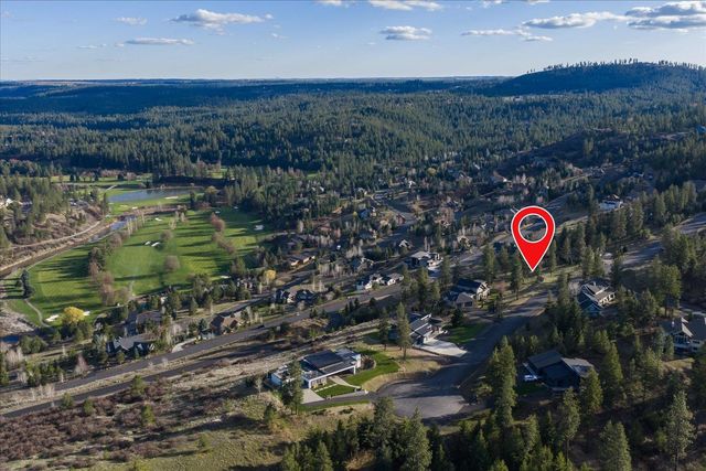 11615 S Elk Run Ln, Spokane, WA 99224