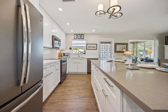 200 South Boulevard A, Boynton Beach, FL 33435