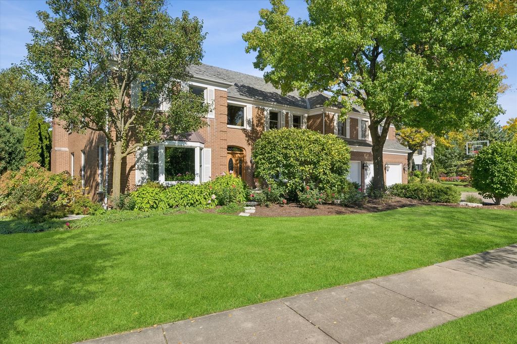 2342 Mohawk Lane, Glenview, IL 60026 — photo 2