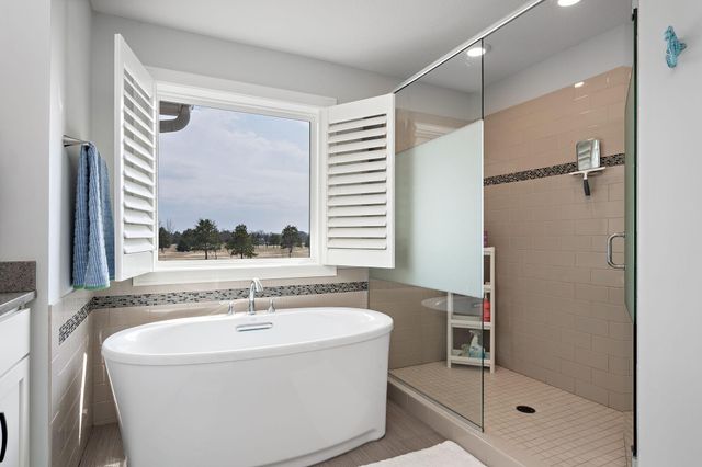 12575 Foxhill Avenue N, Hugo, MN 55038