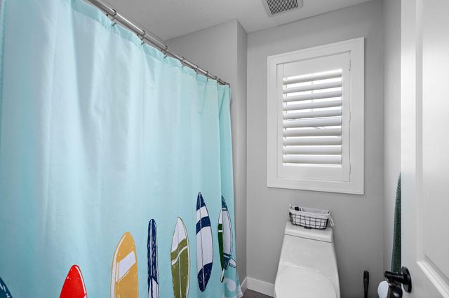 12575 Foxhill Avenue N, Hugo, MN 55038