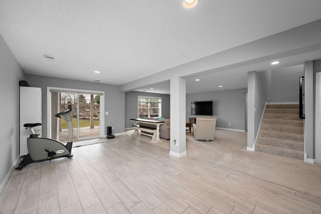 12575 Foxhill Avenue N, Hugo, MN 55038