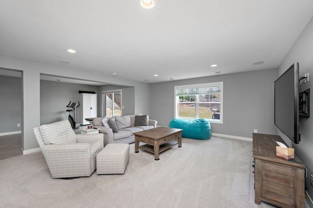 12575 Foxhill Avenue N, Hugo, MN 55038