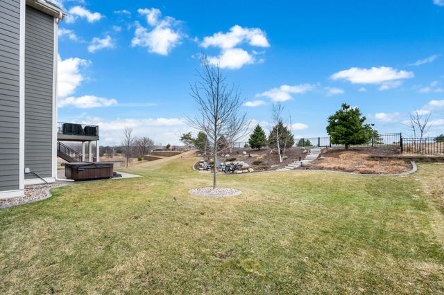 12575 Foxhill Avenue N, Hugo, MN 55038