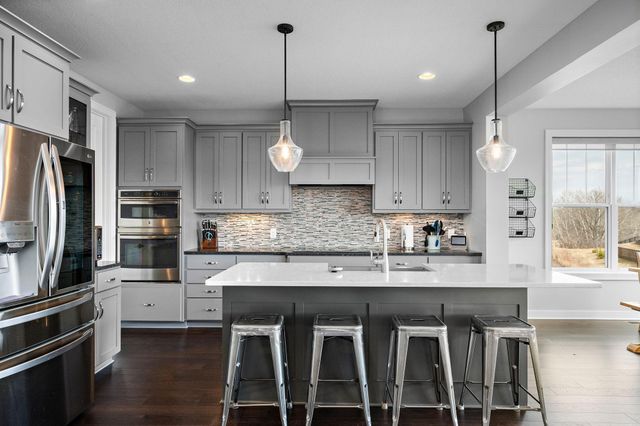 12575 Foxhill Avenue N, Hugo, MN 55038