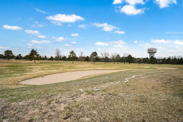 12575 Foxhill Avenue N, Hugo, MN 55038