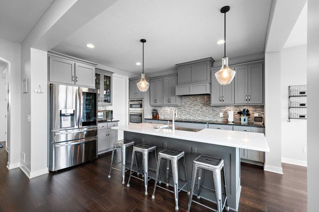 12575 Foxhill Avenue N, Hugo, MN 55038