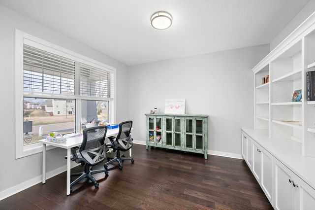 12575 Foxhill Avenue N, Hugo, MN 55038