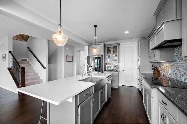 12575 Foxhill Avenue N, Hugo, MN 55038