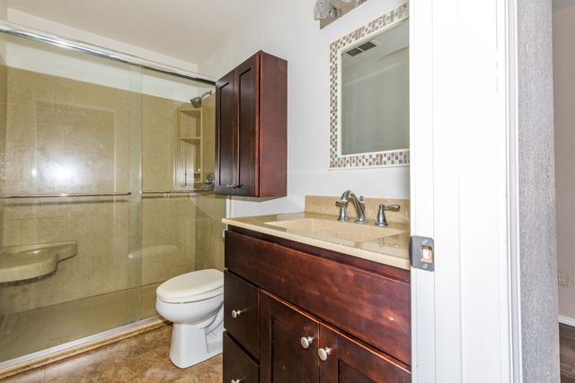 343 Private Road 2018, West Plains, MO 65775