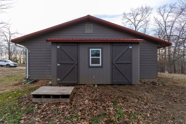 343 Private Road 2018, West Plains, MO 65775