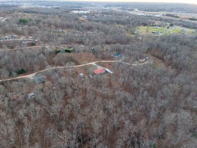 343 Private Road 2018, West Plains, MO 65775