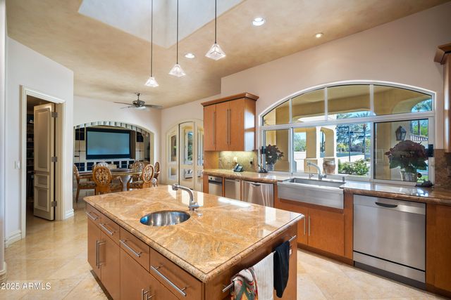 6997 E PARADISE RANCH Road, Paradise Valley, AZ 85253
