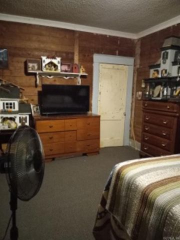 1005 Elm St, Camden, AR 71701