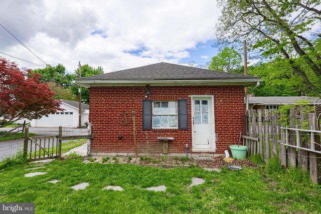 114 KELSO ST, Harrisburg, PA 17111