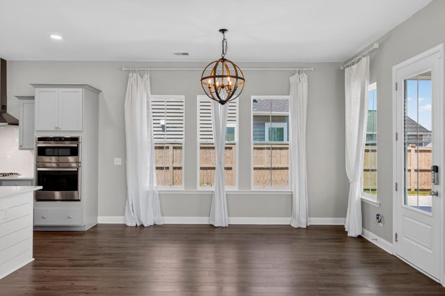 202 Narrowleaf Avenue, Summerville, SC 29485