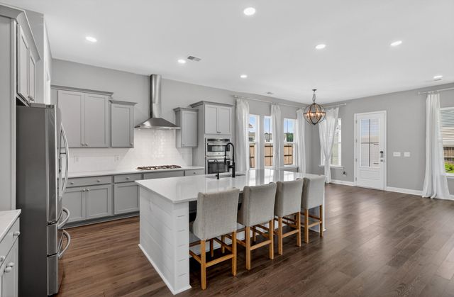 202 Narrowleaf Avenue, Summerville, SC 29485