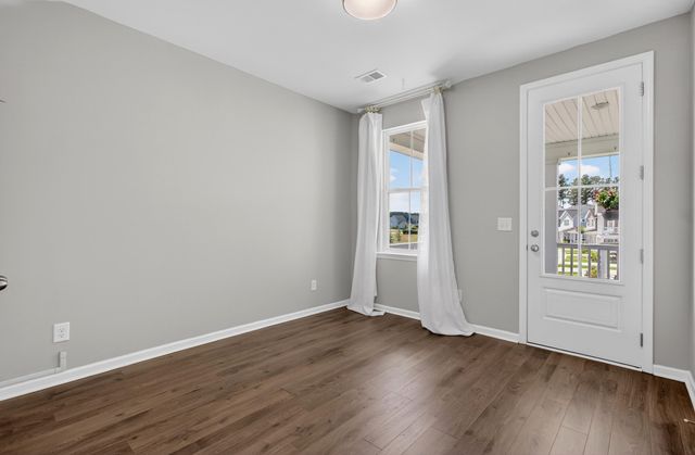 202 Narrowleaf Avenue, Summerville, SC 29485