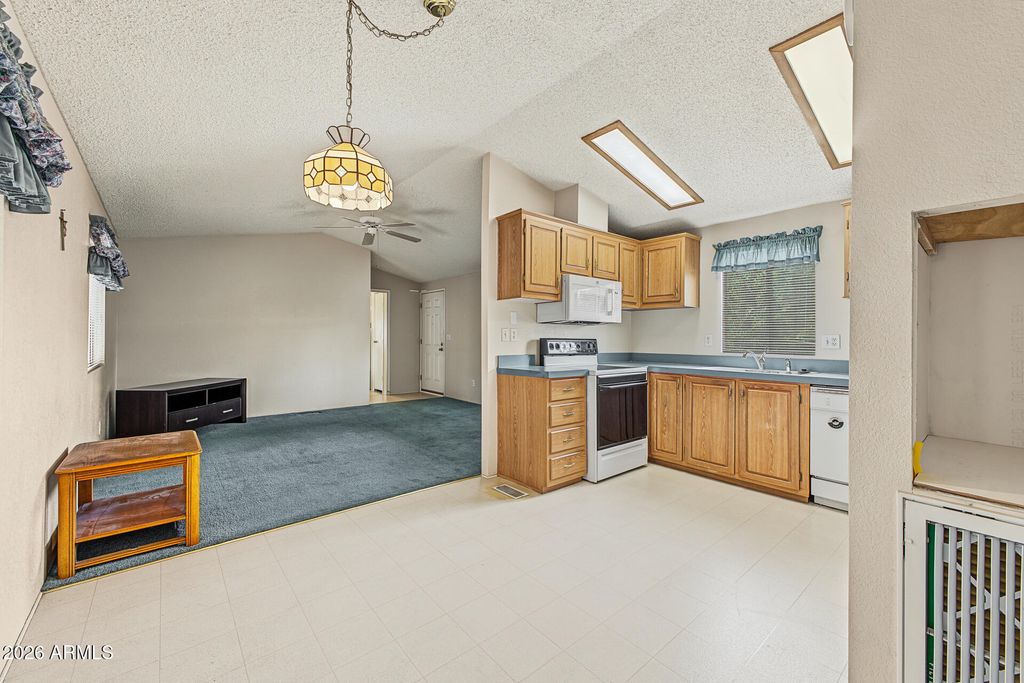 2650 W UNION HILLS Drive 27, Phoenix, AZ 85027 — photo 3