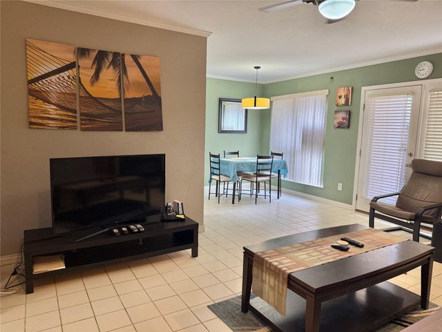 3220 69th Street D3, Galveston, TX 77551