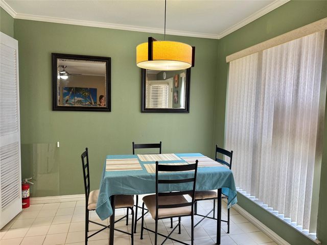 3220 69th Street D3, Galveston, TX 77551