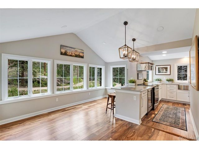 232 Fox Creek Rd, Glen Haven, CO 80532
