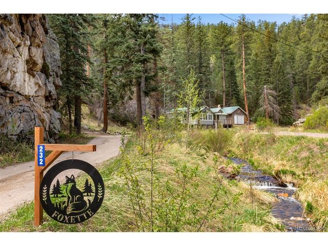 232 Fox Creek Rd, Glen Haven, CO 80532