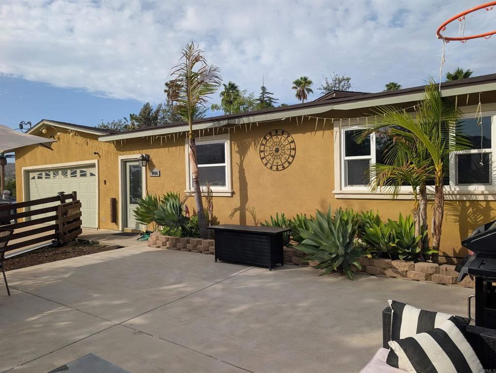 9060 Kay Jay Lane, Lakeside, CA 92040 — exterior