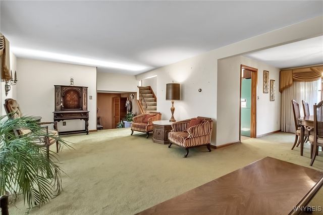 3985 Clinton Street, West Seneca, NY 14224