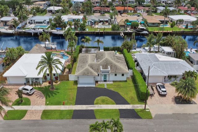 320 SE 5th Avenue, Pompano Beach, FL 33060