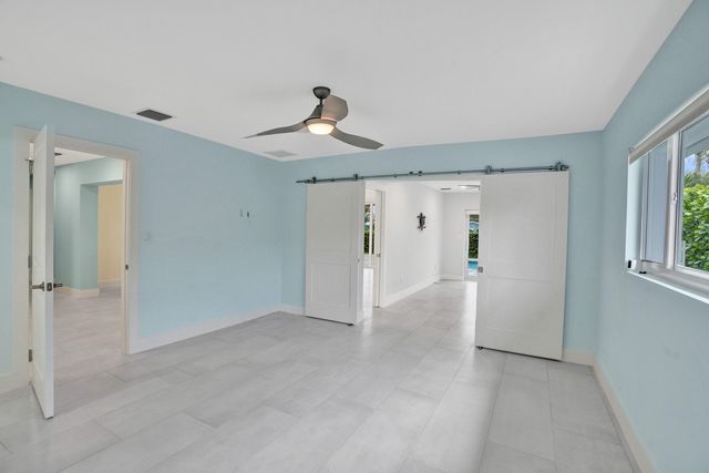 320 SE 5th Avenue, Pompano Beach, FL 33060