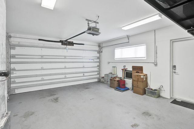 320 SE 5th Avenue, Pompano Beach, FL 33060
