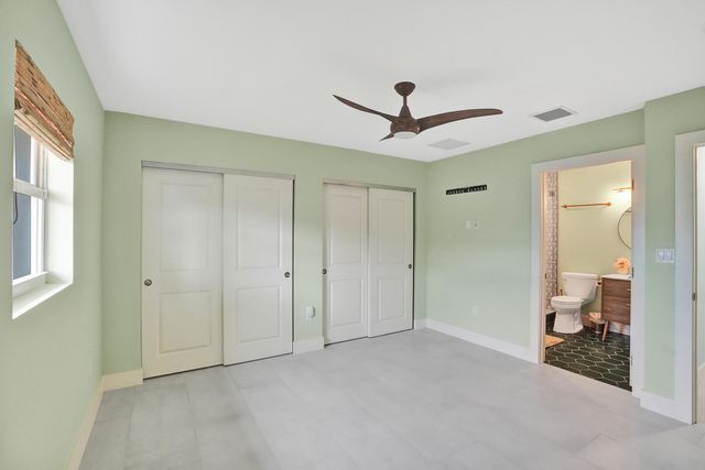 320 SE 5th Avenue, Pompano Beach, FL 33060