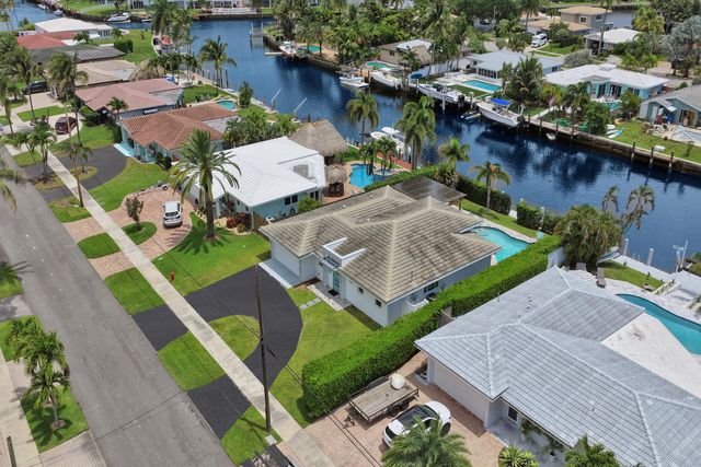 320 SE 5th Avenue, Pompano Beach, FL 33060