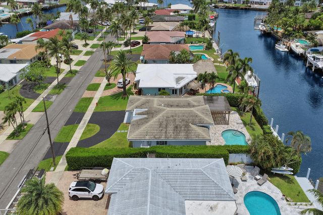 320 SE 5th Avenue, Pompano Beach, FL 33060