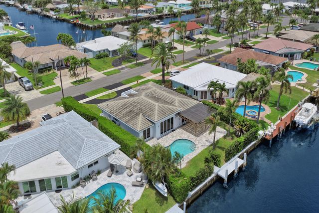 320 SE 5th Avenue, Pompano Beach, FL 33060