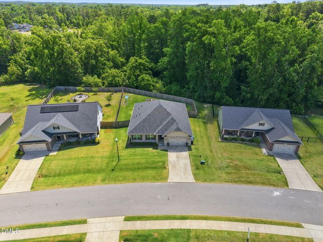 123 Woodwater Circle, Lillington, NC 27546