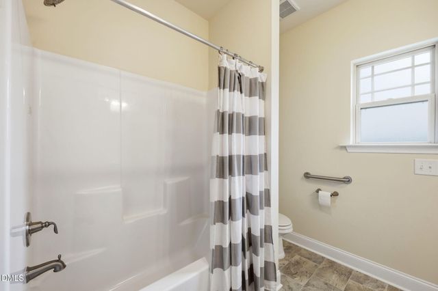123 Woodwater Circle, Lillington, NC 27546