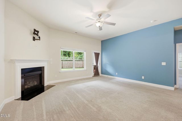 123 Woodwater Circle, Lillington, NC 27546