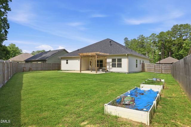 123 Woodwater Circle, Lillington, NC 27546