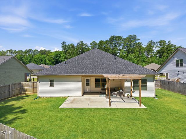 123 Woodwater Circle, Lillington, NC 27546