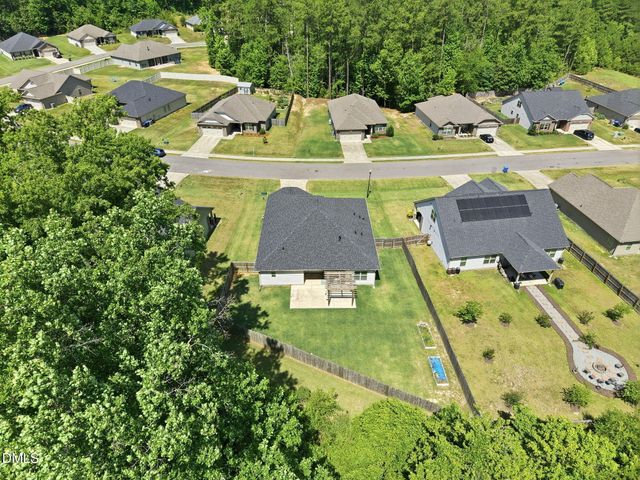 123 Woodwater Circle, Lillington, NC 27546