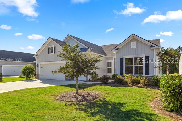 46 Carolina Oaks Ave, Bluffton, SC 29909