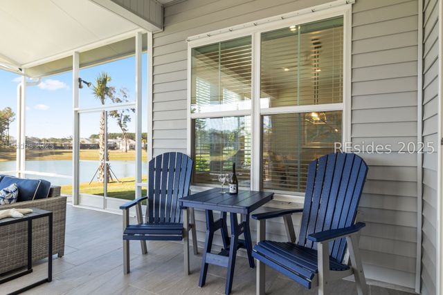 46 Carolina Oaks Ave, Bluffton, SC 29909
